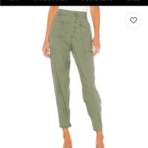 New with tags. High Rise Trousers in army green.
